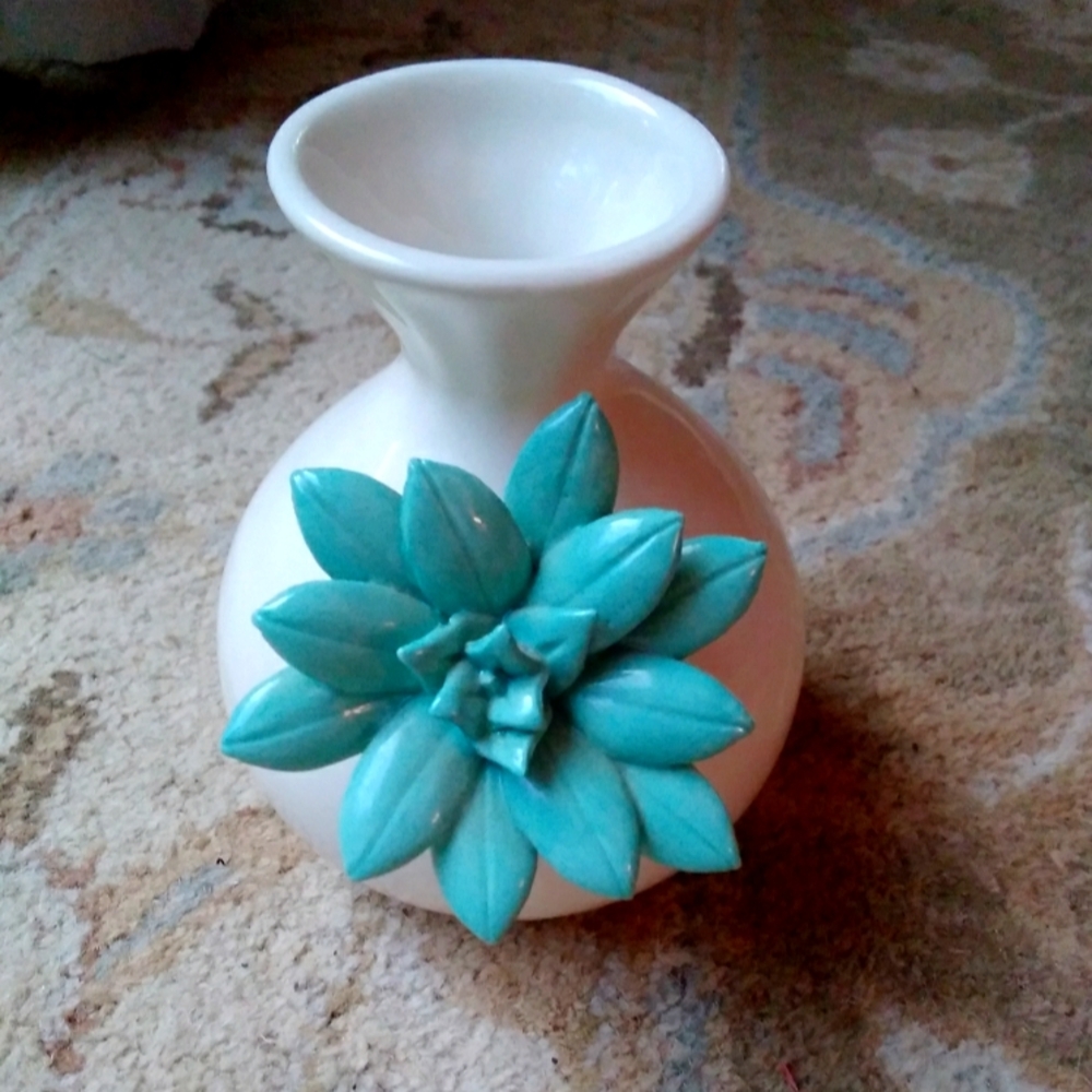 Anthropologie Blooms Vase